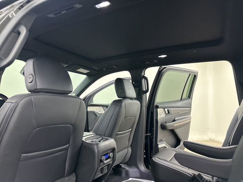 New 2026 Buick Enclave Avenir w/ Super Cruise Package AWD/4WD image 25