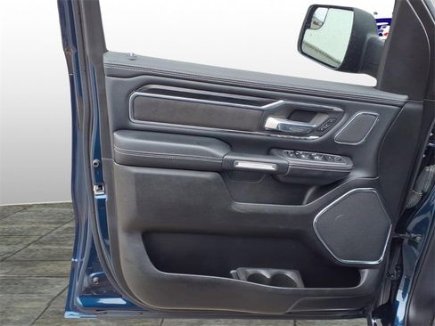 Used 2024 RAM 1500 Laramie image 11