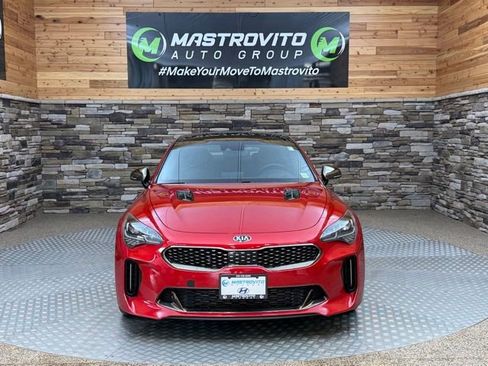 Used 2018 Kia Stinger GT2 AWD/4WD image 3