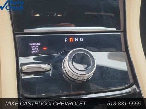 Used 2023 Jeep Grand Cherokee Limited AWD/4WD image 16