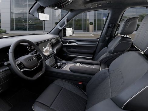 New 2026 Jeep Grand Wagoneer L Summit AWD/4WD image 24