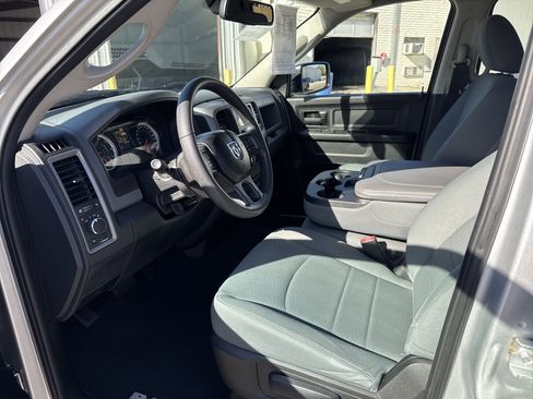 Used 2018 RAM 1500 Tradesman w/ Popular Equipment Group image 9