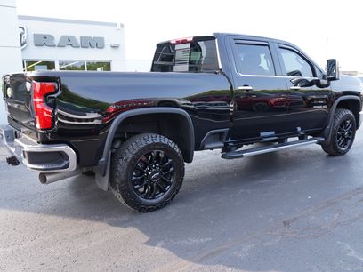 Used 2025 Chevrolet Silverado 3500 LTZ w/ LTZ Convenience Package