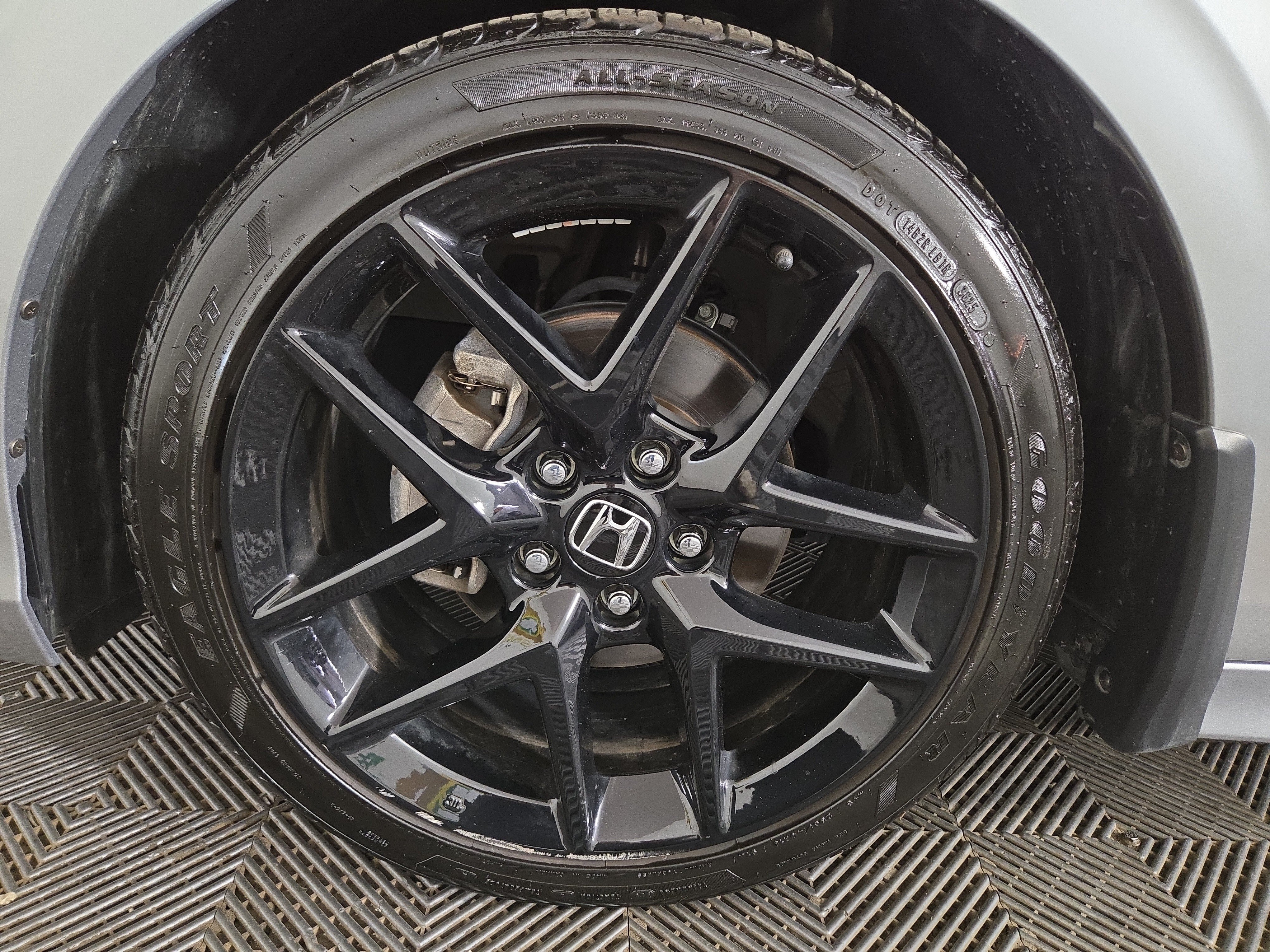 Used 2026 Honda Civic Sport image 32