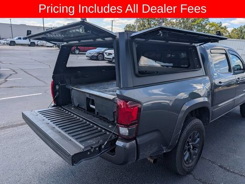 Used 2023 Toyota Tacoma SR5 w/ Technology Package AWD/4WD image 10