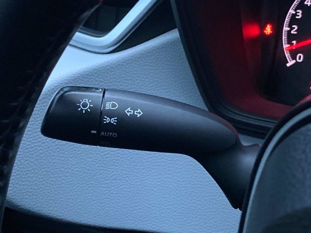 Used 2021 Toyota Corolla SE FWD image 21