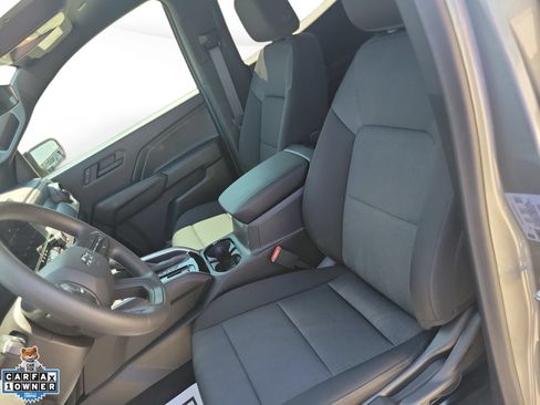 Used 2026 Chevrolet Colorado Trail Boss AWD/4WD image 14