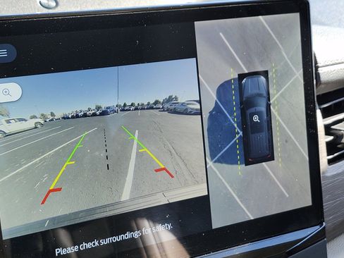 Used 2023 Ford Expedition Limited image 27