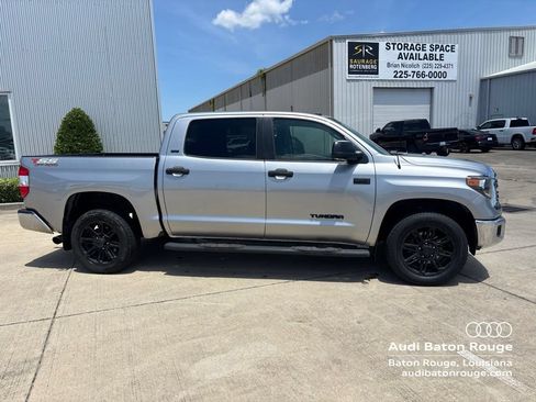 Used 2019 Toyota Tundra SR5 w/ SR5 Upgrade Package AWD/4WD image 4