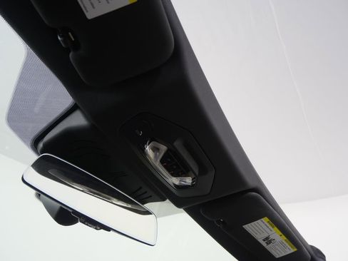 Used 2023 BMW M4 xDrive Competition image 27