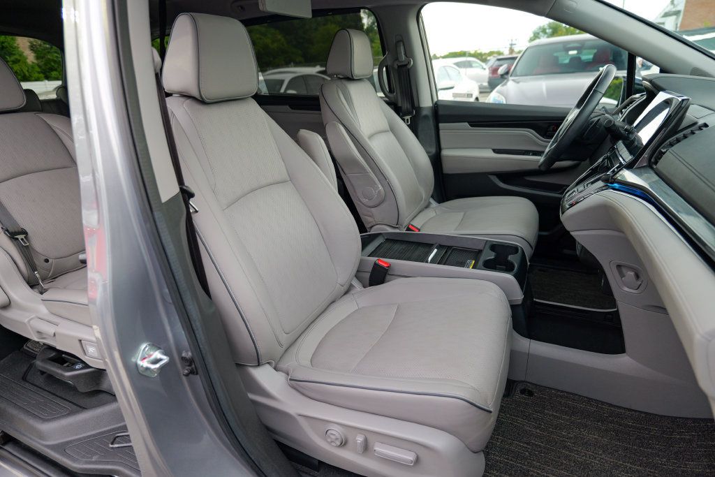 Used 2024 Honda Odyssey Elite image 39