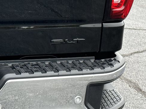 New 2026 GMC Sierra 1500 SLT w/ SLT Premium Plus Package image 10