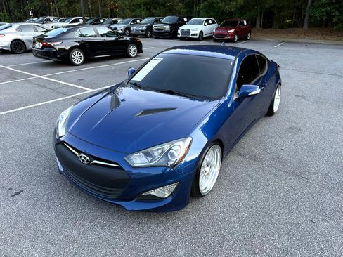 Used 2015 Hyundai Genesis 3.8 image 22