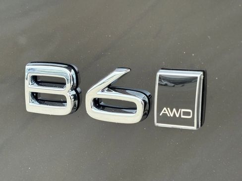 New 2026 Volvo XC90 B6 Ultra w/ Protection Package Premier AWD/4WD image 10