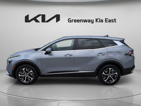 Certified 2024 Kia Sportage EX FWD image 8