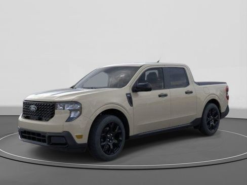 New 2025 Ford Maverick XLT w/ XLT Luxury Package AWD/4WD image 1