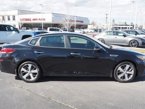 Used 2020 Kia Optima S image 9