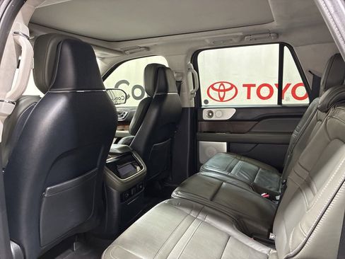 Used 2023 Lincoln Navigator L Black Label AWD/4WD image 20