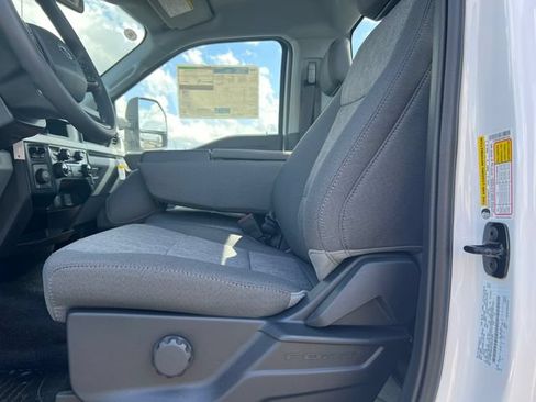 New 2026 Ford F350 4x4 Regular Cab Super Duty image 15