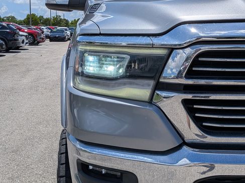 Used 2019 RAM 1500 Laramie w/ Off Road Group AWD/4WD image 9