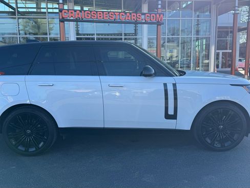 Used 2025 Land Rover Range Rover SE image 7