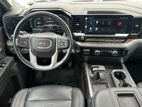 Used 2022 GMC Sierra 1500 Elevation RWD image 14