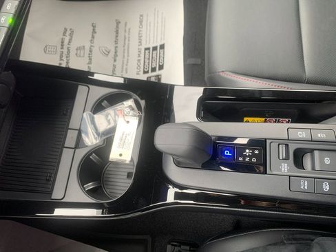 New 2026 Toyota Prius Plug-In Hybrid FWD image 23