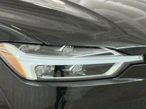 Used 2020 Volvo XC60 T6 Inscription w/ Protection Package Premier image 31