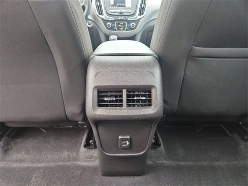 Certified 2024 Chevrolet Equinox LS w/ Driver Confidence II Package image 21