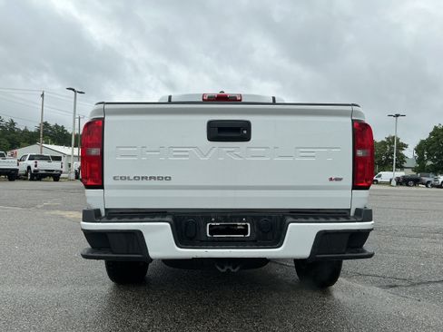 Used 2021 Chevrolet Colorado LT AWD/4WD image 4