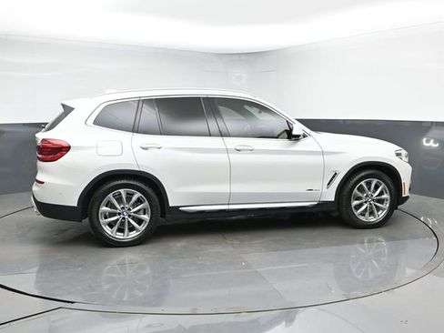 Used 2018 BMW X3 xDrive30i AWD/4WD image 9