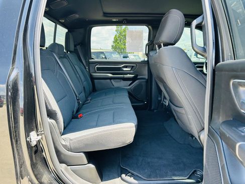 Used 2024 RAM 1500 Big Horn AWD/4WD image 30