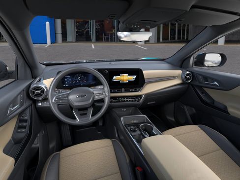 New 2026 Chevrolet Equinox ACTIV w/ Safety and Technology Package image 15