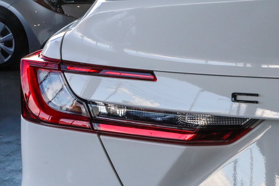 Certified 2026 Toyota Camry SE FWD image 10