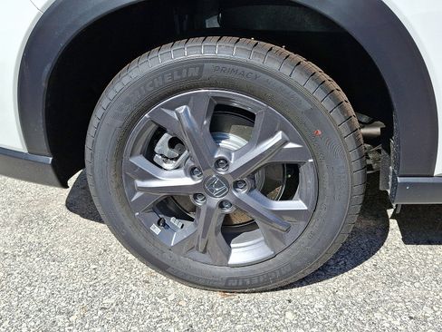 New 2026 Honda HR-V LX image 4