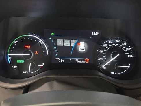 Certified 2025 Toyota Sienna XLE w/ XLE Plus Package AWD/4WD image 15