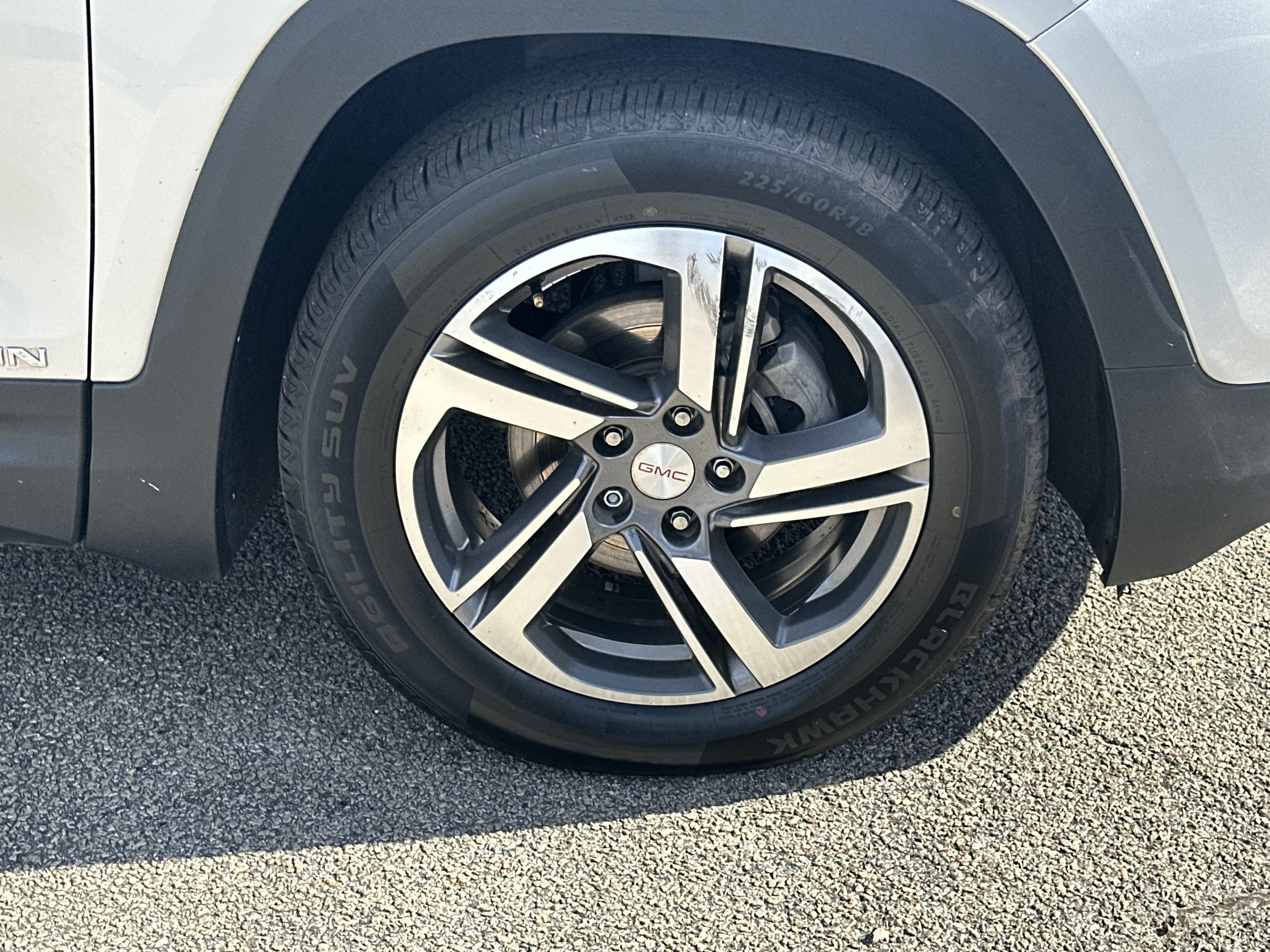 Used 2020 GMC Terrain SLT w/ Preferred Package FWD image 12
