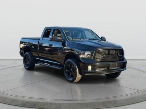 Used 2016 RAM 1500 Express w/ Black Ram 1500 Express Group image 1