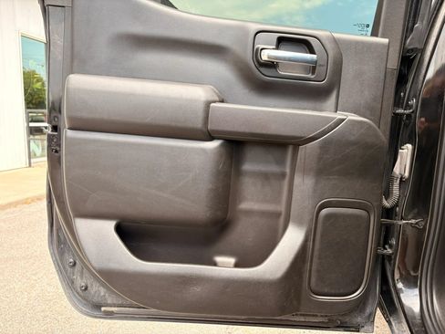 Used 2021 Chevrolet Silverado 1500 LT w/ Safety Package II AWD/4WD image 13