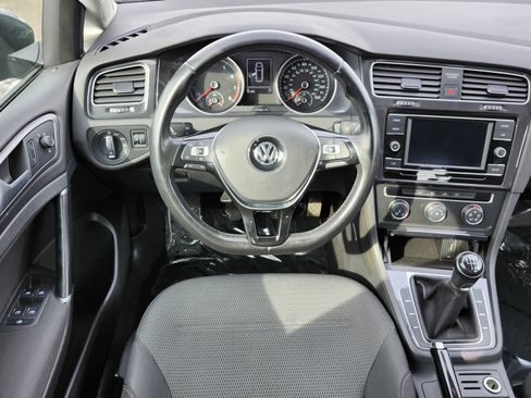 Used 2019 Volkswagen Golf S w/ Driver Assistance Package image 22