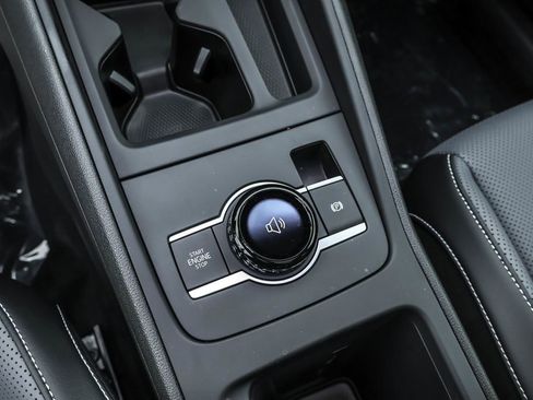 New 2025 Volkswagen Tiguan SE R-Line image 31