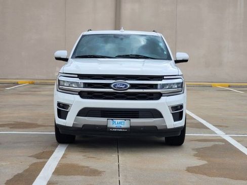 Used 2023 Ford Expedition Limited RWD image 2