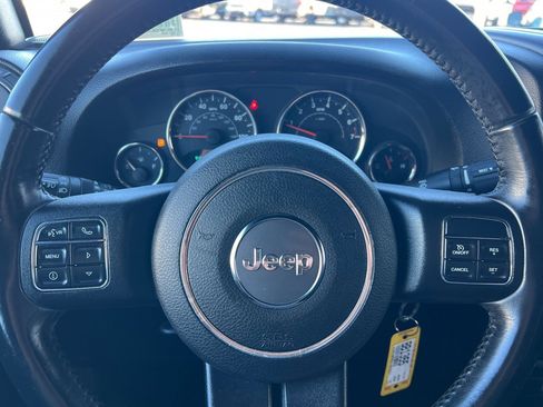 Used 2018 Jeep Wrangler Unlimited Sport S image 23