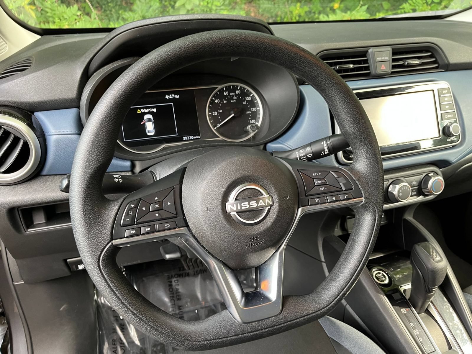 Used 2025 Nissan Versa SV FWD image 29