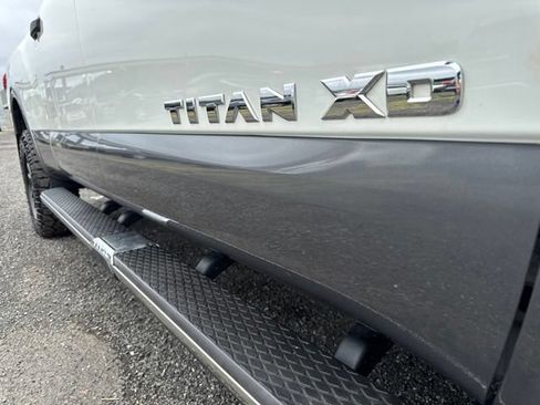 Used 2019 Nissan Titan PRO-4X w/ Pro-4x Convenience Package AWD/4WD image 70