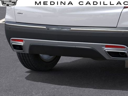 New 2026 Cadillac XT5 Premium Luxury w/ LPO, Floor Liner Package image 15