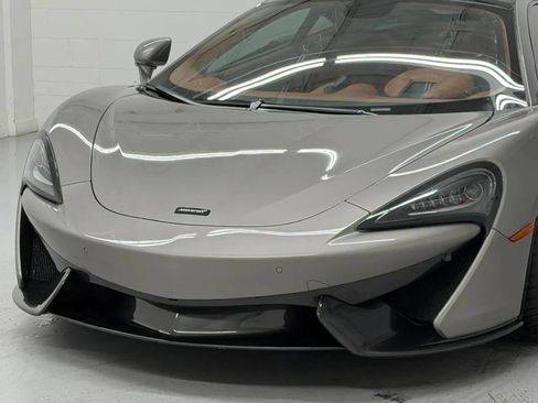 Used 2017 McLaren 570S RWD image 33