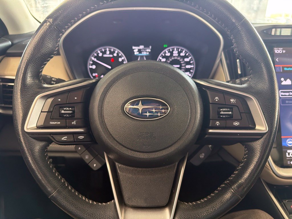 Used 2022 Subaru Outback Limited AWD/4WD image 2