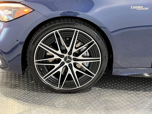 Used 2025 Mercedes-Benz C 43 AMG 4MATIC Sedan image 13