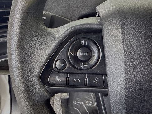 Used 2021 Toyota Prius LE FWD image 14